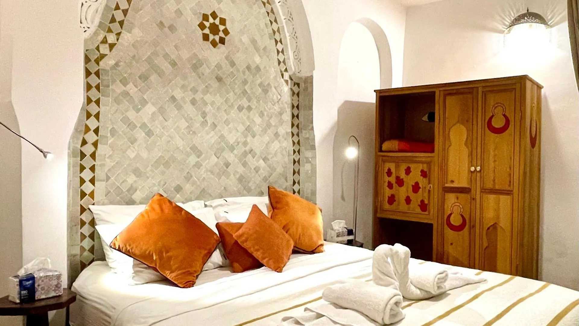 Charming Riad Medina View 4 Ac Bedrooms Panoramic Terrace Central Fez Holiday home